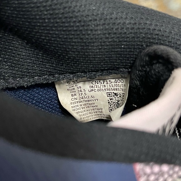 EUC Youth Size 6.5Y Nike Air Force 1 LV8 GS Sneakers Pebble Prints Midnight Navy - Picture 10 of 12